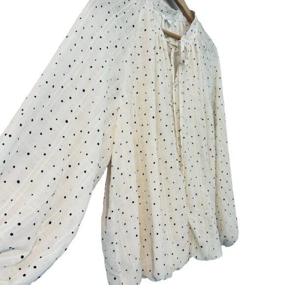Women's XL Ivory Polka dot Relaxed Ballon Sleeve Soft Flowy Cottage Chic Blouse - Picture 2 of 4